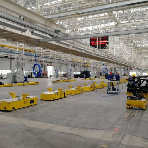 SIASUN Heavy Truck Assembly Line Mobile Robot (Heavy Truck Assembly Line Mobile Robot)